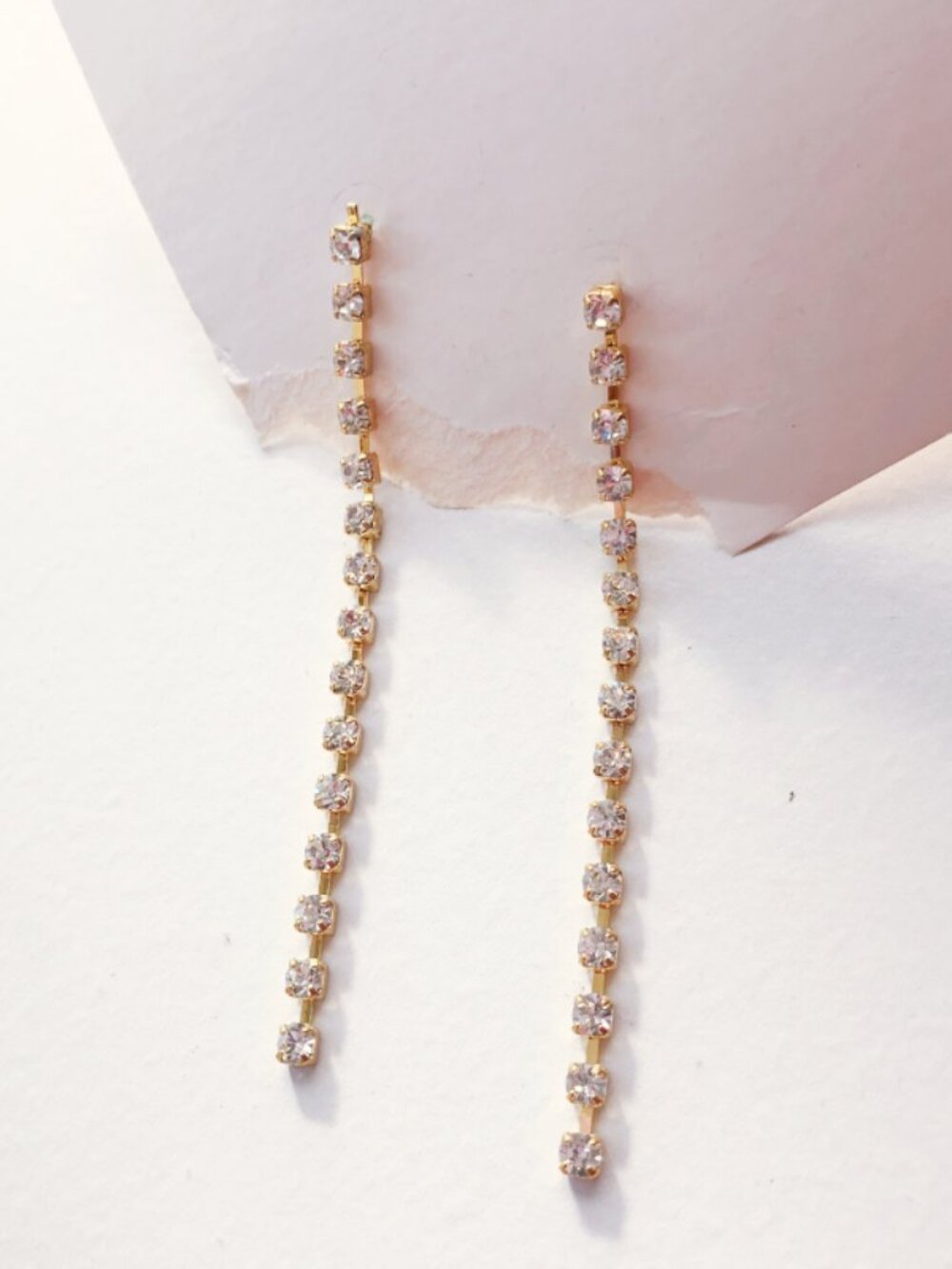 Retro Rhinestone Strand Earrings - Picture 3 of 7